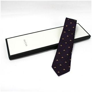 グッチ(GUCCI)のグッチ シルク ネクタイ ナロータイ Bee&GG柄 ネイビー 現行品 中古 Aランク GUCCI | メンズ ビジネス 蜂 ビー 【箱付き】 【送料無料】(ネクタイ)