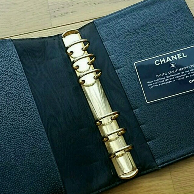 CHANEL(シャネル)のシャネル　手帳カバー レディースのファッション小物(その他)の商品写真