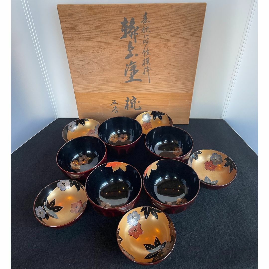 輪島塗 輪洲造 亀甲型 春秋蒔絵 漆 吸物椀 5客 蓋付 共箱 未使用 美品 輪島塗 (ワジマヌリ) 亀甲型春秋蒔絵模様吸物椀 輪洲造