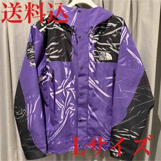 Supreme(マウンテンパーカー ・ パープル/紫色系)のフリマ Supreme(マウンテンパーカー ・ パープル/紫色系)のフリマ