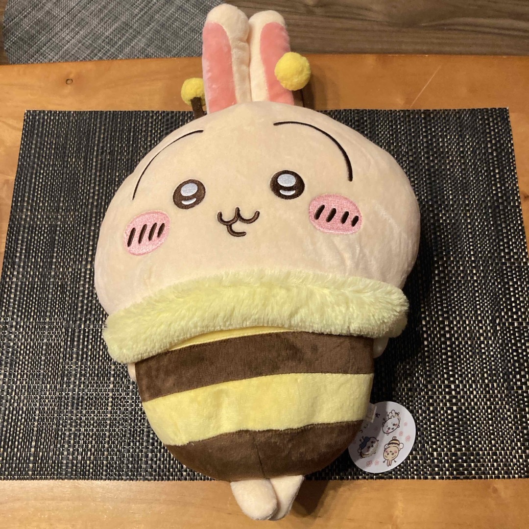 ちいかわ - ちいかわ ハチさんBIGぬいぐるみ うさぎの通販 by ちいかわ - ちいかわ ハチさんBIGぬいぐるみ うさぎの通販 by