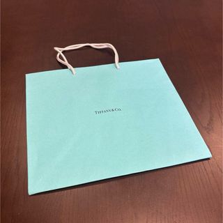 Tiffany & Co.(ショップ袋)のフリマアイテム一覧 Tiffany & Co.(ショップ袋)のフリマアイテム一覧