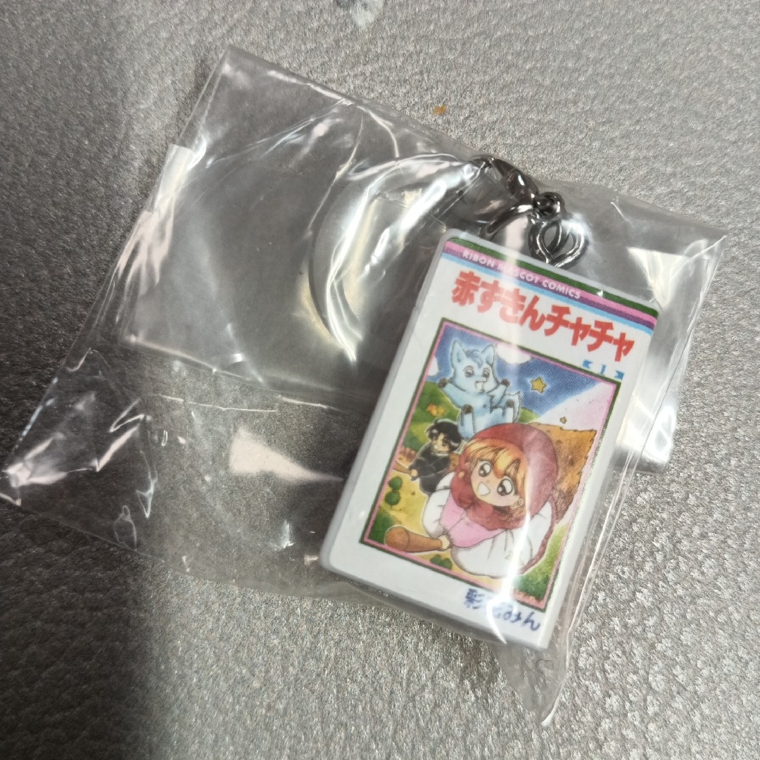 【新品未使用未開封/値下げ不可】 めじるしアクセサリー 赤ずきんチャチャ エンタメ/ホビーのおもちゃ/ぬいぐるみ(キャラクターグッズ)の商品写真