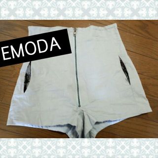 エモダ(EMODA)のEMODA♡ハイウエストショーパン(ショートパンツ)