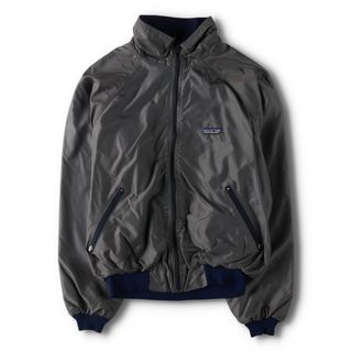 patagonia(ナイロンジャケット ・ グレー/灰色系)のフリマ patagonia(ナイロンジャケット ・ グレー/灰色系)のフリマ