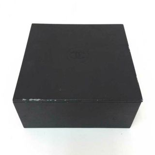 CHANEL - CHANEL シャネル 小物入れ付ティッシュケースの通販 by CHANEL - CHANEL シャネル 小物入れ付ティッシュケースの通販 by