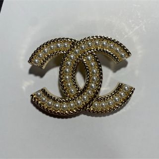 CHANEL - CHANEL シャネル ダイヤ型 ブローチ ゴールド メタル CHANEL - CHANEL シャネル ダイヤ型 ブローチ ゴールド メタル
