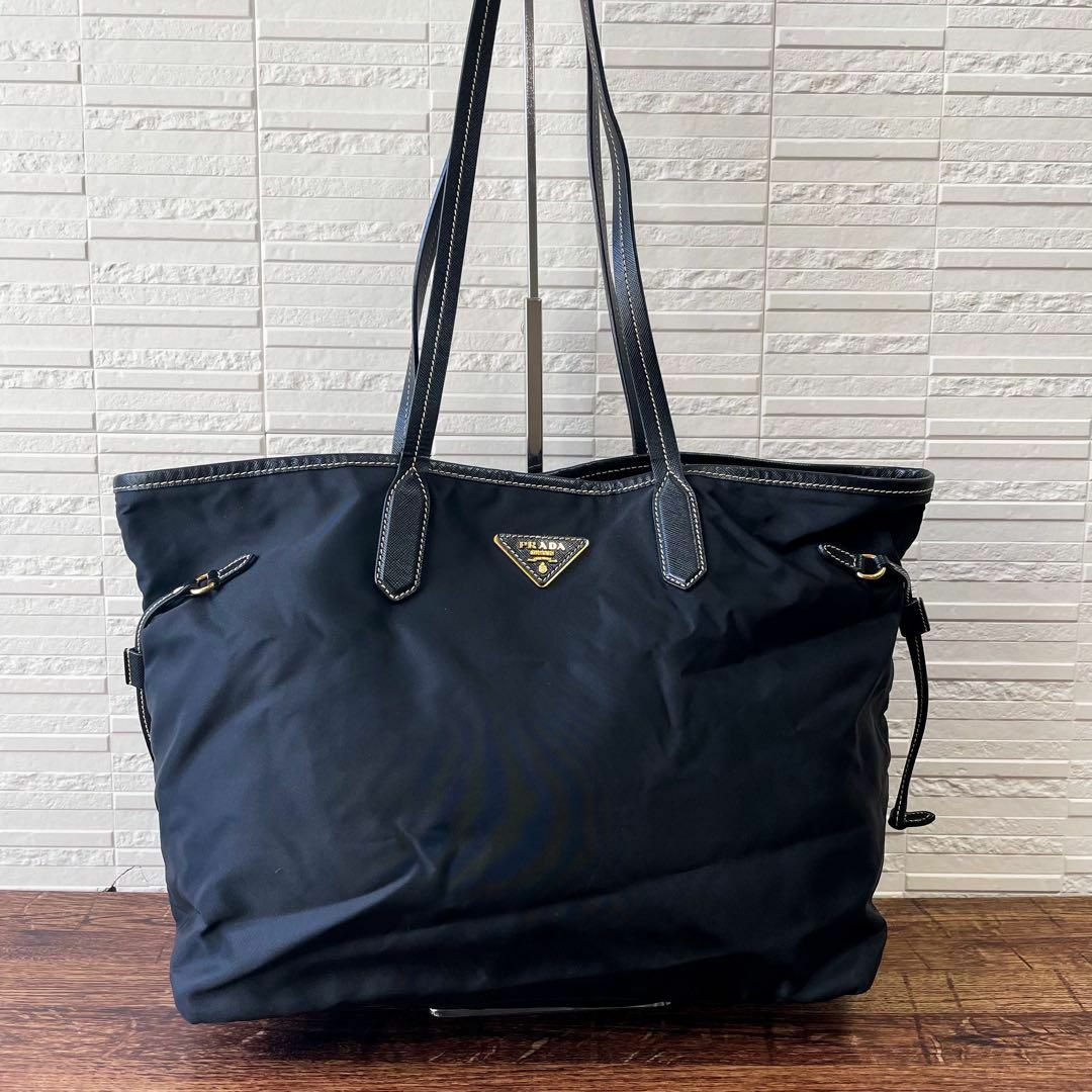 プラダ 三角プレートロゴ ナイロン×レザー ショルダー トート バッグ