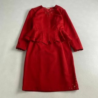スーツ　セットアップ　フリル　赤　ビーズ　かわいい　ウール　M(スーツ)