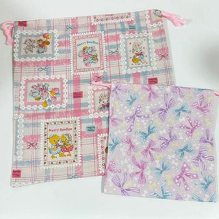 【新品】❤️入園入学❤️大小巾着2枚セット　メリーボンボン柄　体操服入れ、コップ(体操着入れ)