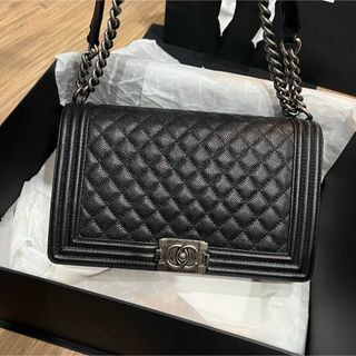CHANEL - 【希少】CHANEL22ミニハンドバッグ シャネル 黒 入手 CHANEL - 【希少】CHANEL22ミニハンドバッグ シャネル 黒 入手