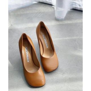PELLICO - 美品 新品未使用 箱付き 袋付き PELLICO MILENA PELLICO - 美品 新品未使用 箱付き 袋付き PELLICO MILENA