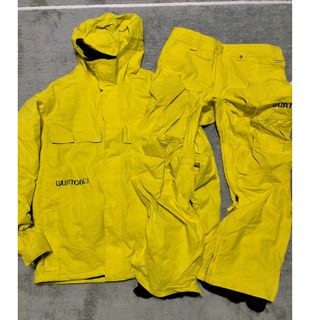 BURTON(イエロー/黄色系)のフリマアイテム一覧 BURTON(イエロー/黄色系)のフリマアイテム一覧