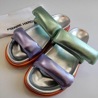 PIERRE HARDY(サンダル)のフリマアイテム一覧 PIERRE HARDY(サンダル)のフリマアイテム一覧