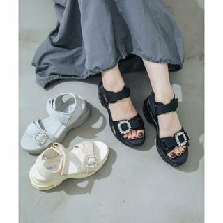 イーボル(EVOL)の【BL】【XS-LLサイズ展開・美脚】ビジュー厚底ソールサンダル(その他)