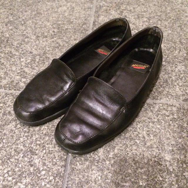 古着 ペタンコ靴 ♫ レディースの靴/シューズ(ローファー/革靴)の商品写真