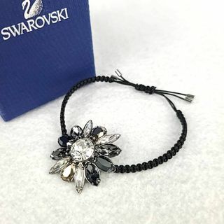 SWAROVSKI(フラワー ・ ブレスレット/バングル)のフリマ SWAROVSKI(フラワー ・ ブレスレット/バングル)のフリマ