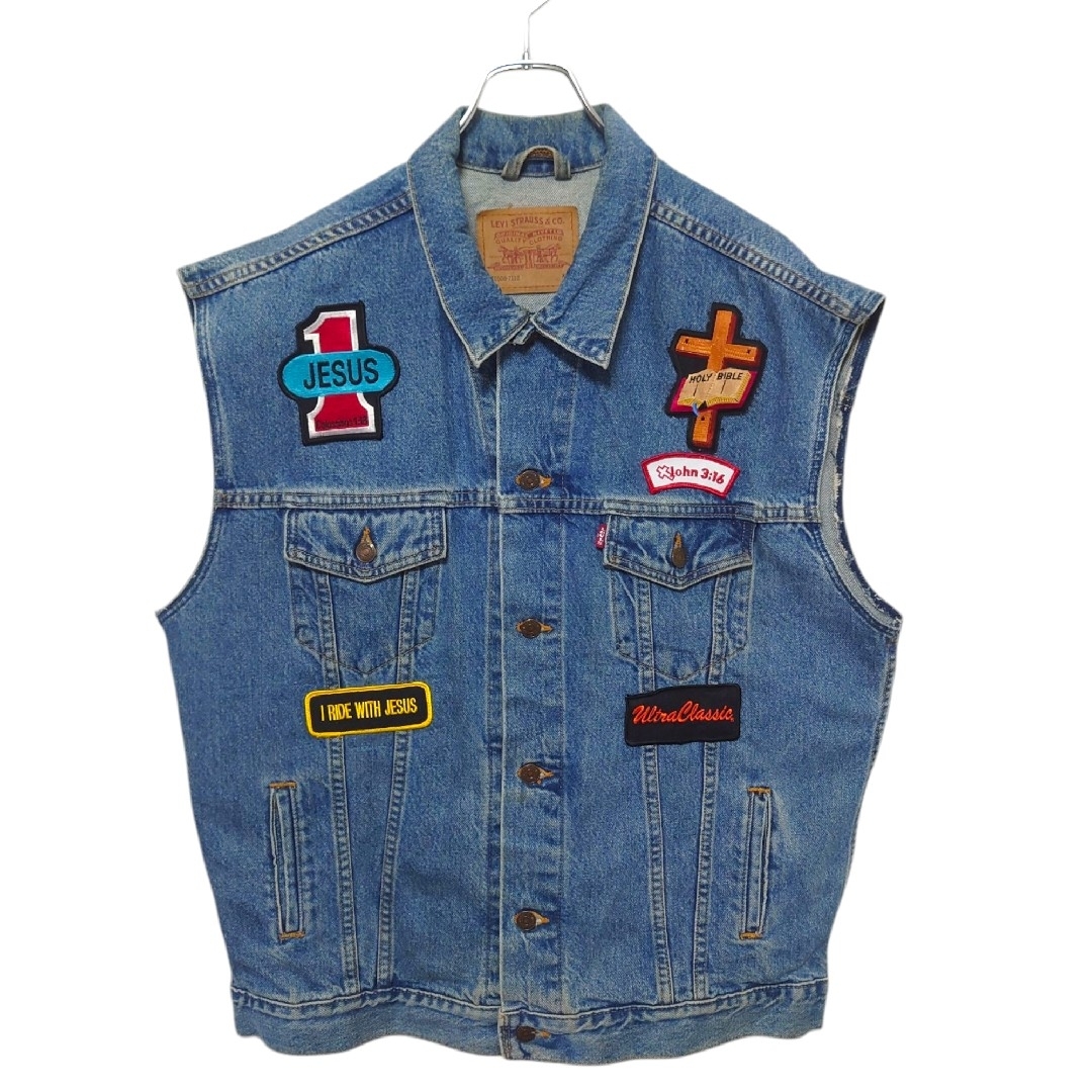 Levi's - 【LEVI'S】USA製 ワッペン刺繍 デニムベスト A-3125の Levi's - 【LEVI'S】USA製 ワッペン刺繍 デニムベスト A-3125の