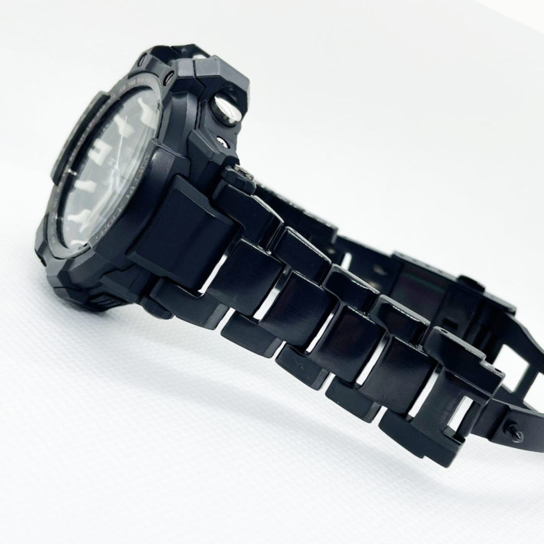 極美品 G-SHOCK GW-A1000D スカイコックピット 電波ソーラー G-SHOCK Gショック 電波ソーラー 人気 SKY COCKPIT スカイ