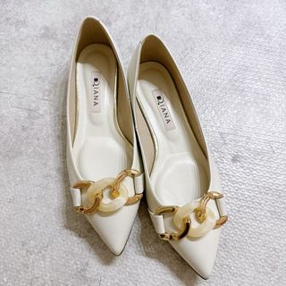 DIANA - 【希少】DIANA ダイアナ☆パンプス レース☆22.5㎝☆黒 DIANA - 【希少】DIANA ダイアナ☆パンプス レース☆22.5㎝☆黒