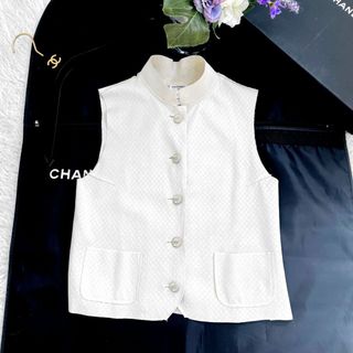CHANEL(ベスト/ジレ)のフリマアイテム一覧 CHANEL(ベスト/ジレ)のフリマアイテム一覧