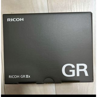 RICOH - 【極美品】RICOH GRⅢx 追加純正バッテリー&充電器付き RICOH - 【極美品】RICOH GRⅢx 追加純正バッテリー&充電器付き