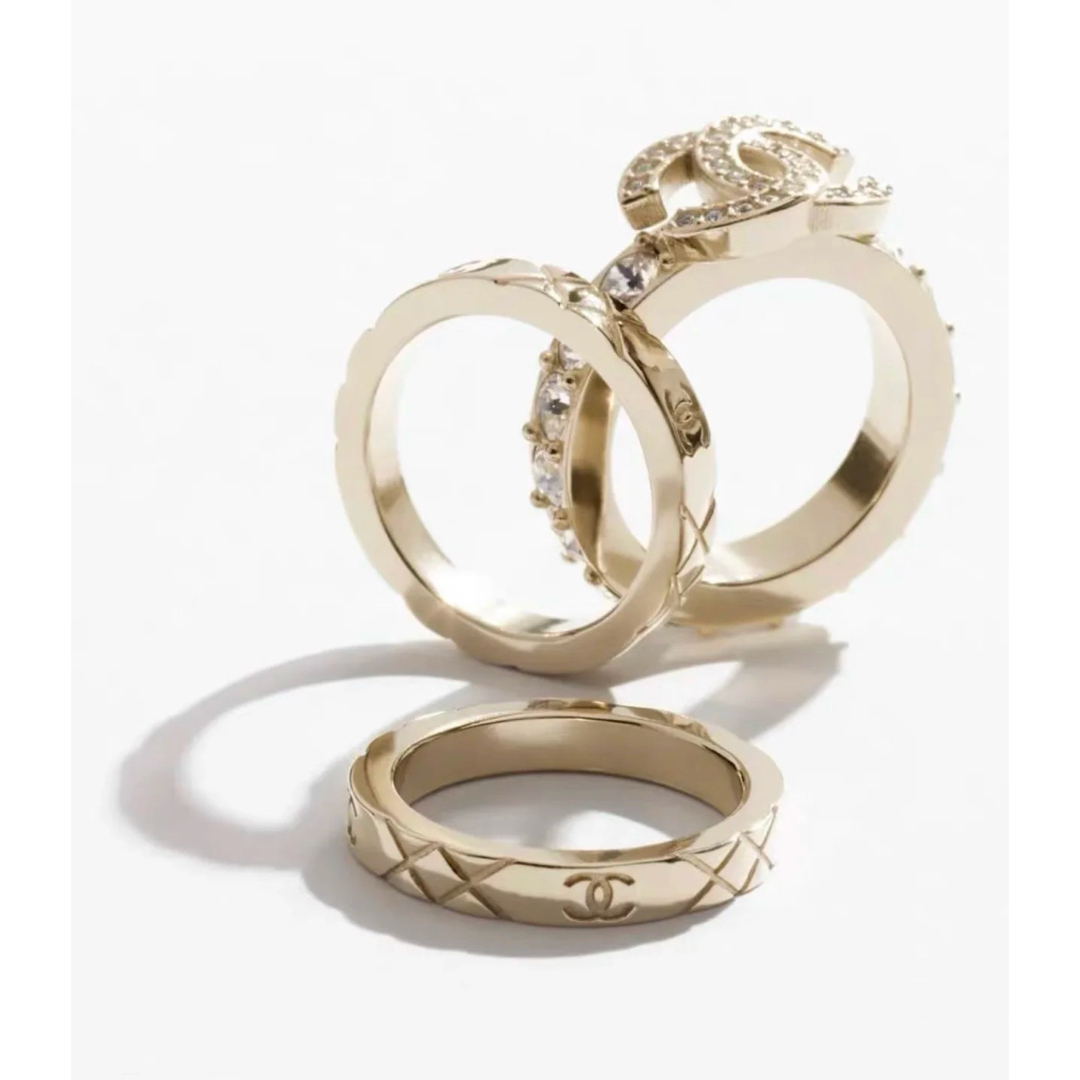 CHANEL - 新品新作 シャネル マトラッセ CCマーク 3連リング 25P CHANEL - 新品新作 シャネル マトラッセ CCマーク 3連リング 25P