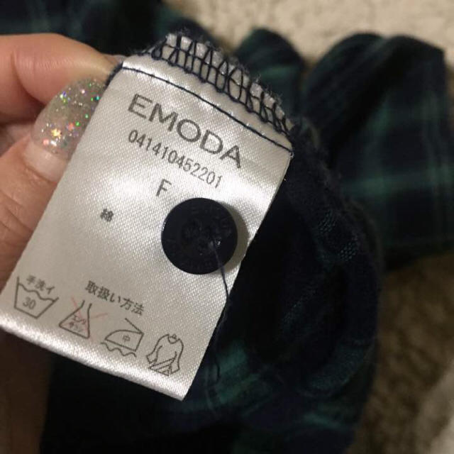 EMODA(エモダ)のエモダ  チェックシャツ レディースのトップス(シャツ/ブラウス(長袖/七分))の商品写真