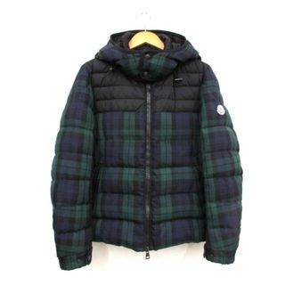MONCLER(ダウンジャケット ・ グリーン・カーキ/緑色系)の MONCLER(ダウンジャケット ・ グリーン・カーキ/緑色系)の