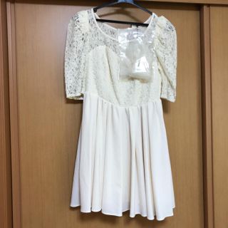 ダズリン(dazzlin)の新品 バレッタ付レースワンピース♡(ミニワンピース)