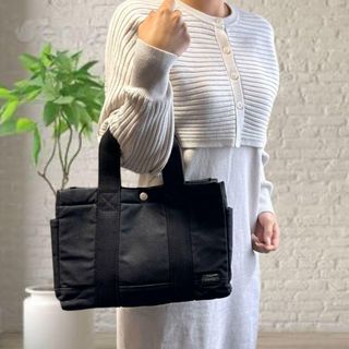 ポーター(PORTER)のPORTER ポーター 吉田カバン スクエア ハンドバッグ キャンバス ブラック【中古】 ユニセックス(ハンドバッグ)