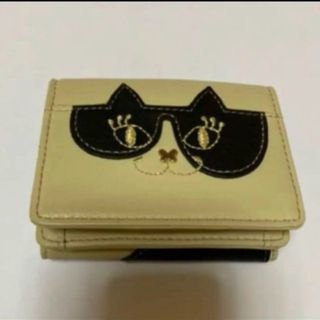 ANNA SUI(財布)のフリマアイテム一覧 ANNA SUI(財布)のフリマアイテム一覧