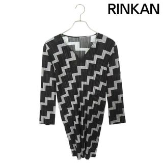 PLEATS PLEASE ISSEY MIYAKE(ワンピース ・ グレー/灰色系)の PLEATS PLEASE ISSEY MIYAKE(ワンピース ・ グレー/灰色系)の