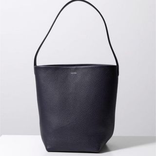アザー(other)のTHE ROW トートバッグ　ミディアム(トートバッグ)