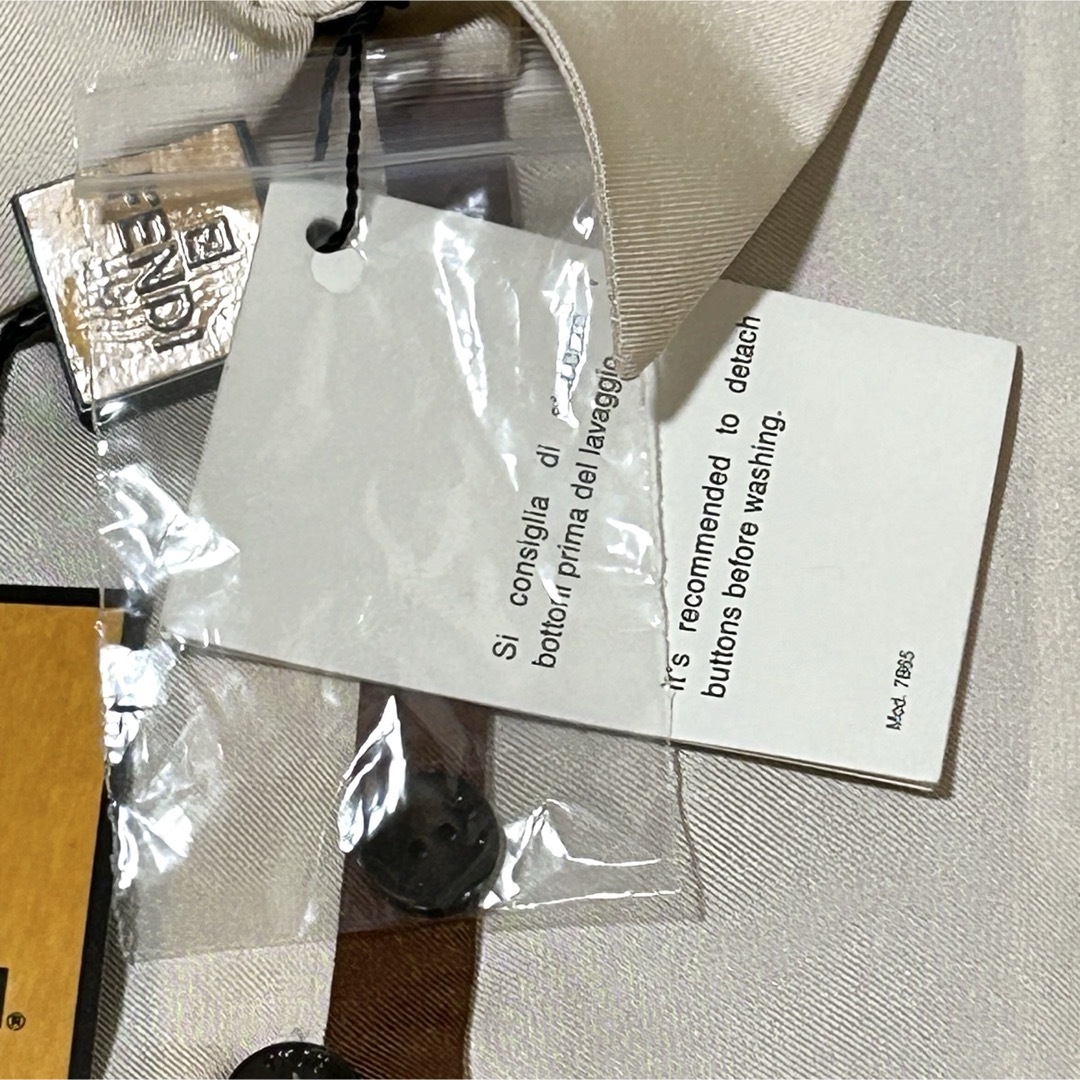 FENDI - 未使用 タグ付 ✨FENDI ブラウス 長袖シャツ ズッカ柄 FENDI - 未使用 タグ付 ✨FENDI ブラウス 長袖シャツ ズッカ柄