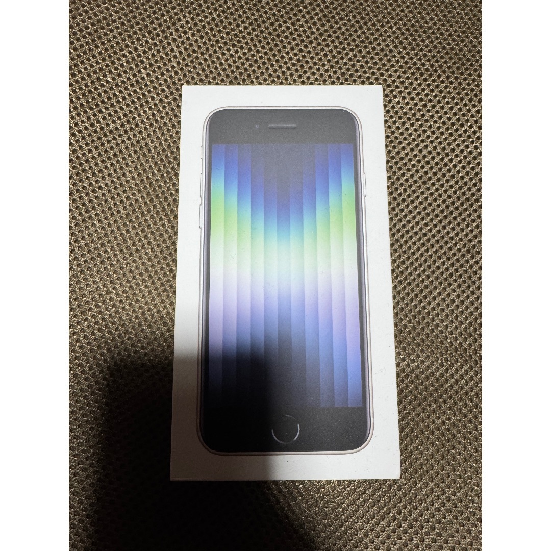 iPhoneSE3  128GB simフリー