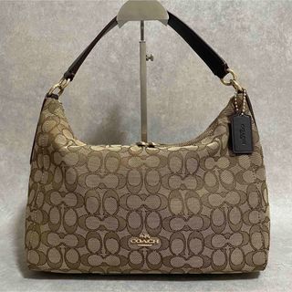 コーチ(COACH)の美品　COACH シグネチャーセレスト　ホーボー　ワンショルダーバッグ(ショルダーバッグ)