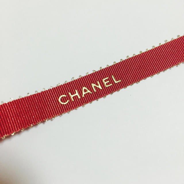 CHANEL(シャネル)のCHANEL ラッピング紐 ハンドメイド ハンドメイドのアクセサリー(ヘアアクセサリー)の商品写真