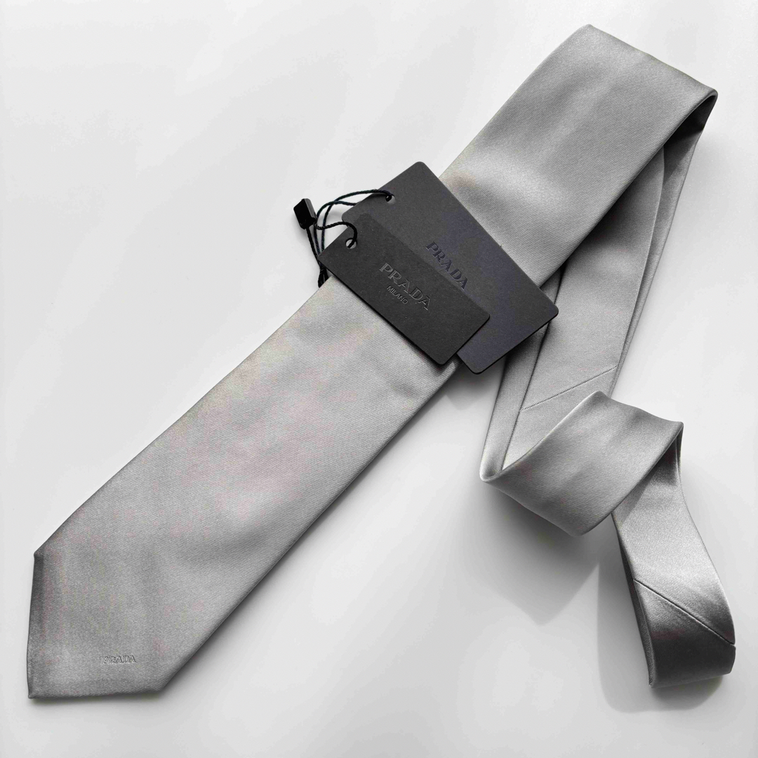 PRADA - ꧁新品未使用꧂ プラダ ネクタイ ナロータイ 無地 PRADA - ꧁新品未使用꧂ プラダ ネクタイ ナロータイ 無地