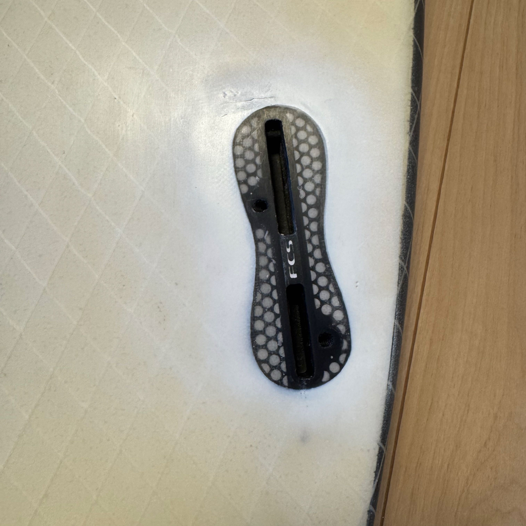 サーフボード 5'11 JS BLACK BOX 2 EPS 送料込 サーフボード 5'11 JS BLACK BOX 2 EPS 送料込の通販 by