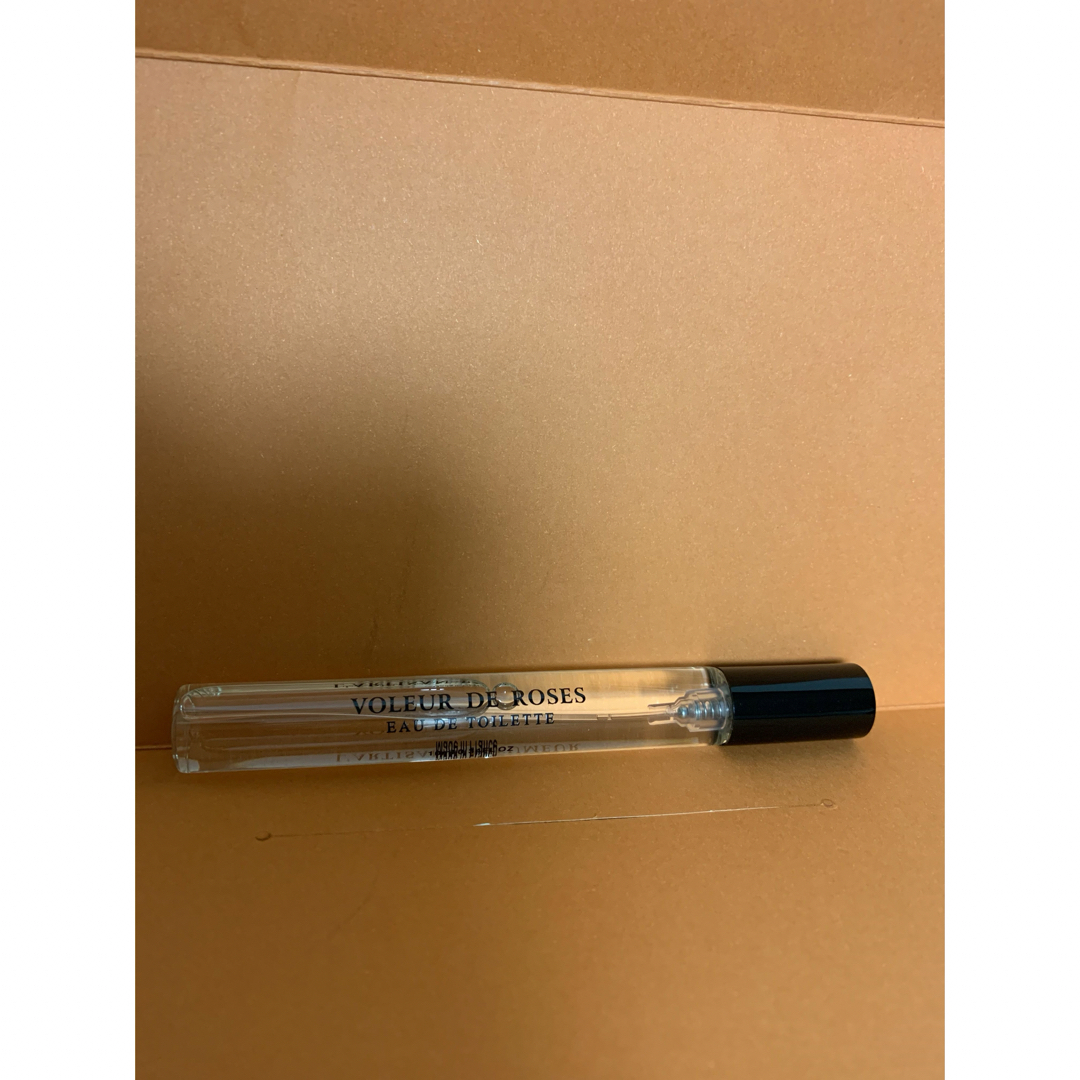 ラルチザン ヴォルールドローズ オードトワレ 10ml コスメ/美容の香水(ユニセックス)の商品写真
