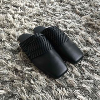 MM6(サンダル)のフリマアイテム一覧 MM6(サンダル)のフリマアイテム一覧