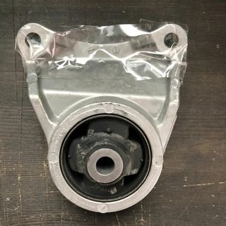 トヨタ(トヨタ)のトヨタ 純正 RAV4 バンガード リヤディファレンシャル サポート NO.1(車種別パーツ)