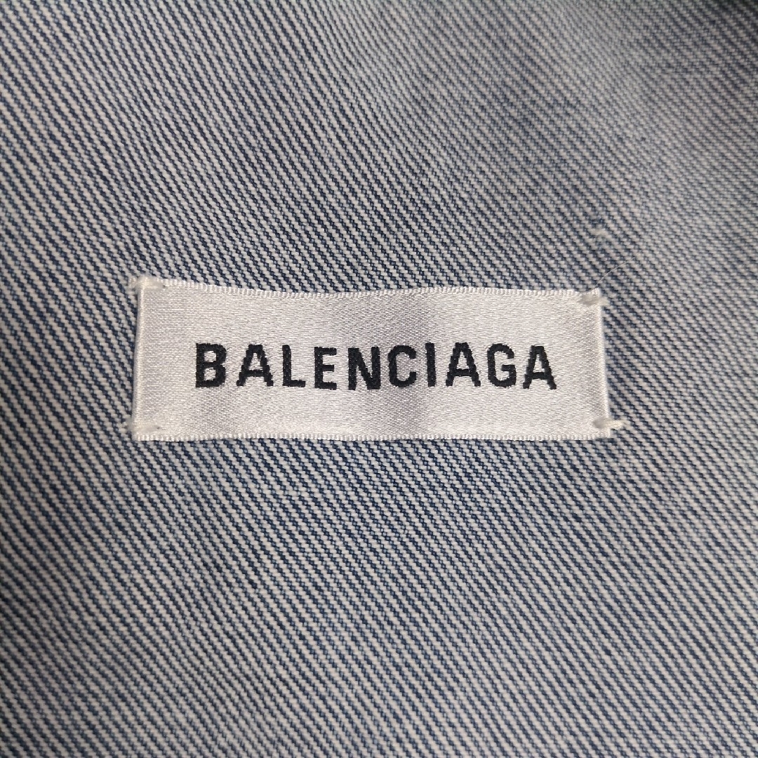 BALENCIAGA - 【美品】バレンシアガ 17AW ロゴプリント BALENCIAGA - 【美品】バレンシアガ 17AW ロゴプリント
