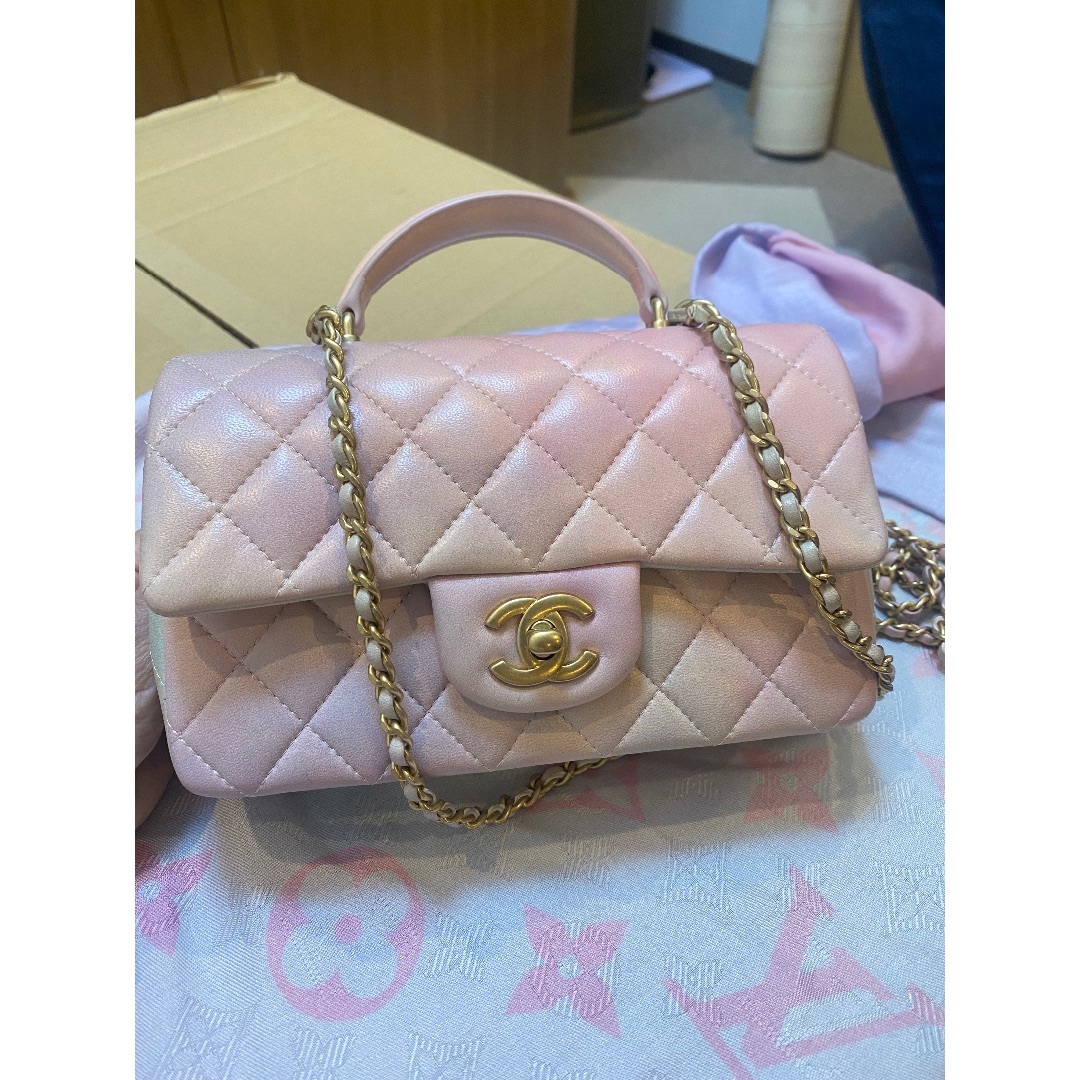 CHANEL - CHANEL トップハンドルミニフラップバッグ