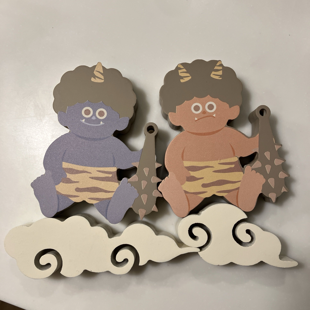 3COINS(スリーコインズ)のAkaoni and Aooni object インテリア/住まい/日用品のインテリア小物(置物)の商品写真