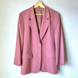 BURBERRY - 【美品】バーバリー 紺ブレ 金ボタン ホースロゴ BURBERRY - 【美品】バーバリー 紺ブレ 金ボタン ホースロゴ