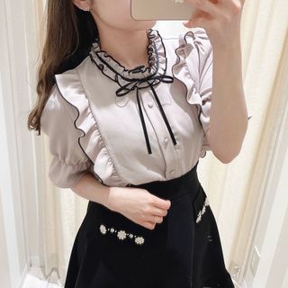 evelyn(シャツ/ブラウス(半袖/袖なし))のフリマアイテム一覧 evelyn(シャツ/ブラウス(半袖/袖なし))のフリマアイテム一覧