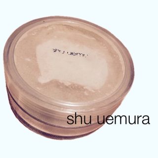 シュウウエムラ(shu uemura)のあーこ様専用shu uemura シュウウエムラ　フェイスパウダー 01 パール(フェイスパウダー)