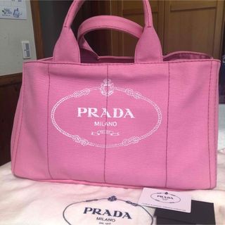 PRADA(ピンク/桃色系)のフリマアイテム一覧 PRADA(ピンク/桃色系)のフリマアイテム一覧